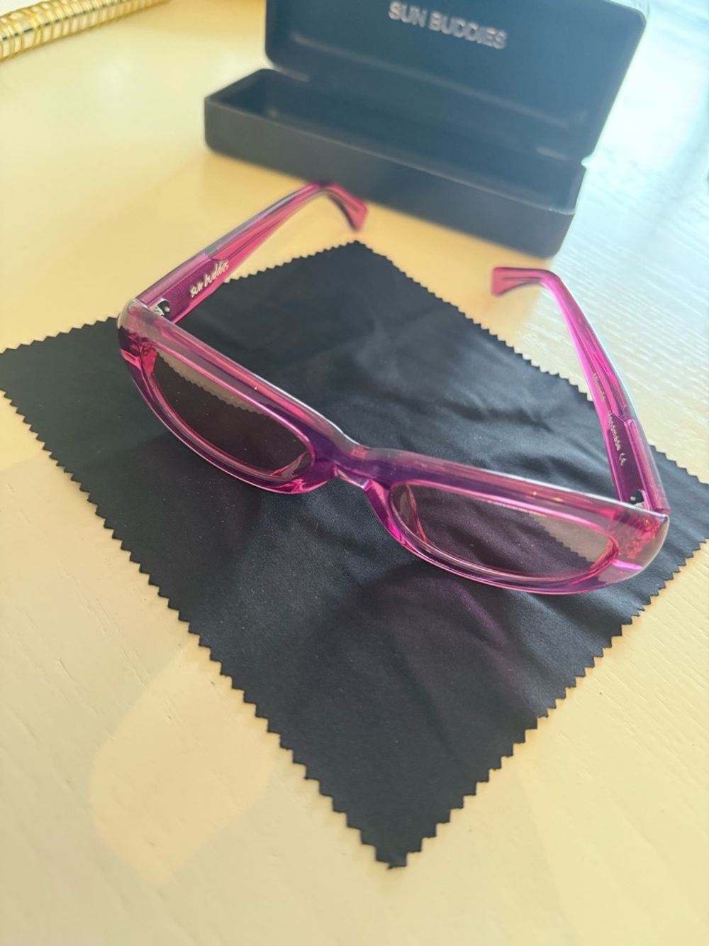 Sun Buddies Eyewear - Transparent Pink Oval Sunglasses - Sold out online - Picture 10 of 10